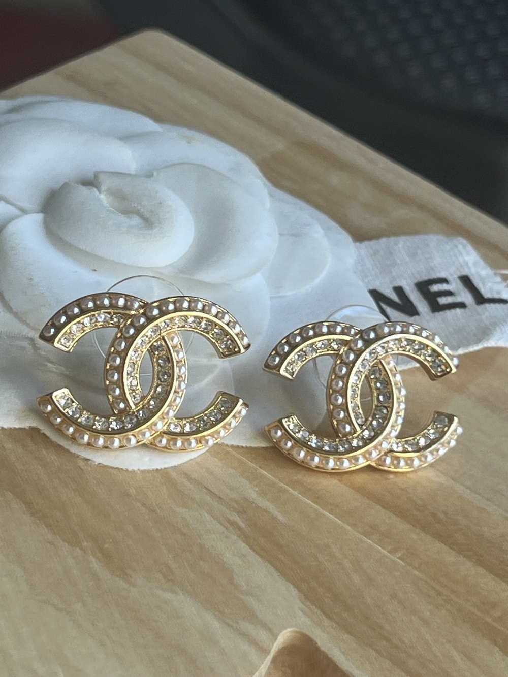 Authentic Vintage Chanel Gold Tone Crystal Earrings - Picture 4 of 6